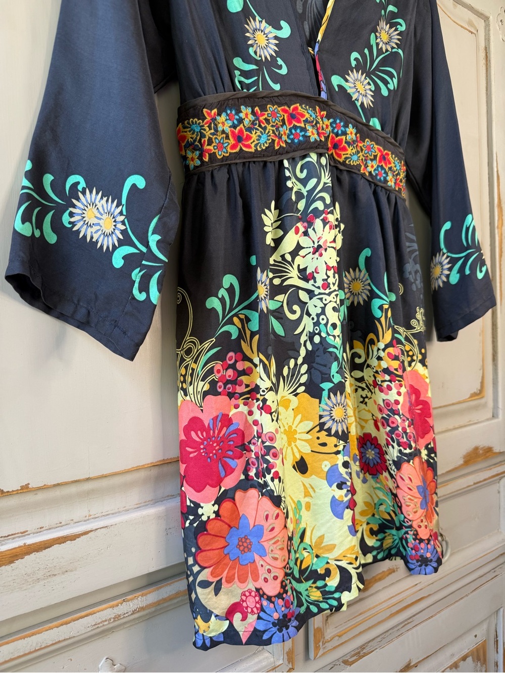 Johnny Was | 100% Silk Floral Plunge V-Neck Belted Boho Tunic Dress Size M - Picture 5 of 10